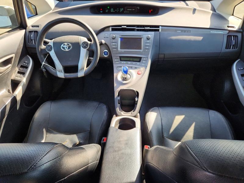 54494326 :رقم المزاد ، JTDKN3DP0F3071709 vin ، 2015 Toyota Prius Plug-in Hybrid مزاد بيع