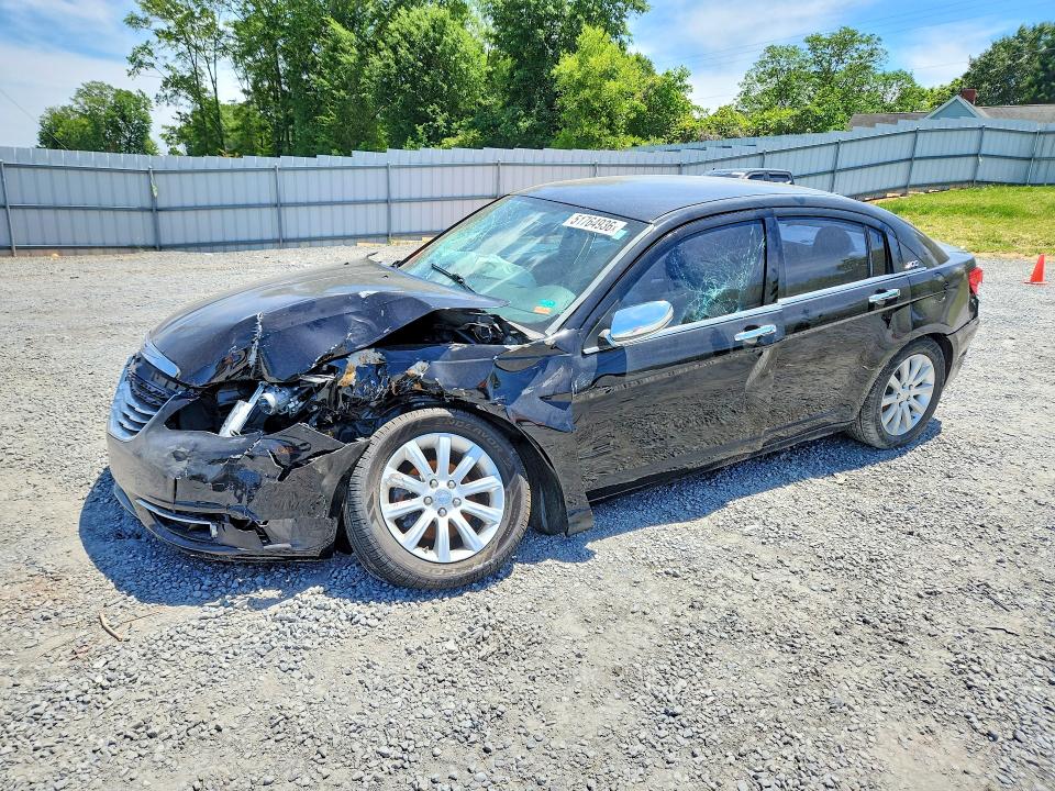 Auction sale of the 2014 Chrysler 200, vin: 1C3CCBCG7EN156561, lot number: 51764936