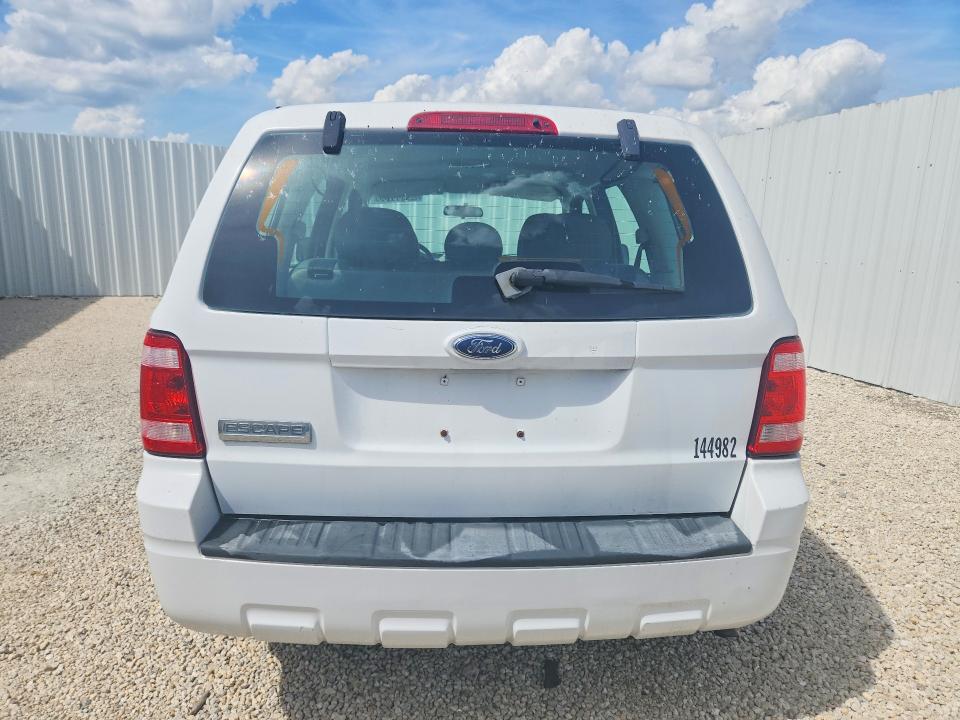 2009 Ford Escape მანქანა იყიდება აუქციონზე, vin: 1FMCU02789KC84759, აუქციონის ნომერი: 52496796