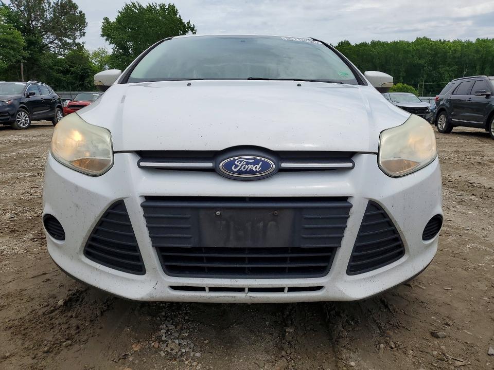 2014 Ford Focus მანქანა იყიდება აუქციონზე, vin: 1FADP3F29EL106496, აუქციონის ნომერი: 55113286