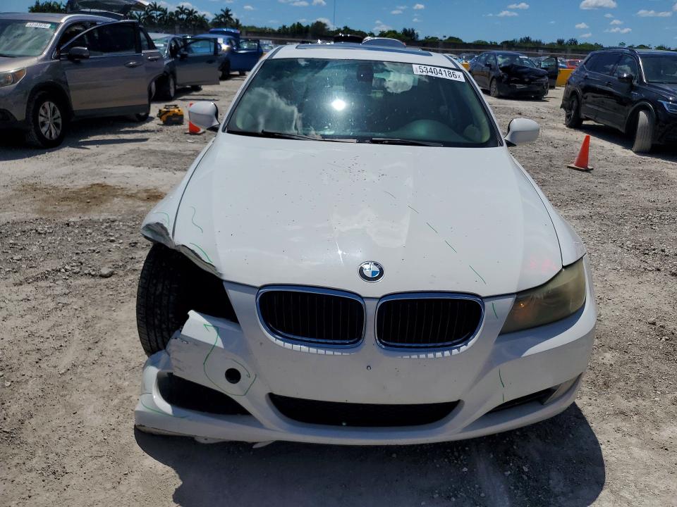 2011 Bmw 328 მანქანა იყიდება აუქციონზე, vin: WBAPH7G54BNM58144, აუქციონის ნომერი: 53404186