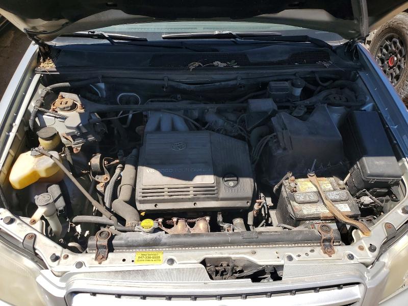 53068466 :رقم المزاد ، JTEHF21A330111209 vin ، 2003 Toyota Highlander مزاد بيع