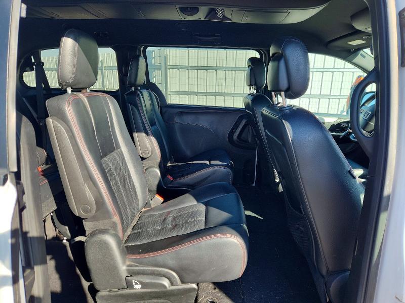 2017 Dodge Grand Caravan მანქანა იყიდება აუქციონზე, vin: 2C4RDGEG2HR814937, აუქციონის ნომერი: 54623296