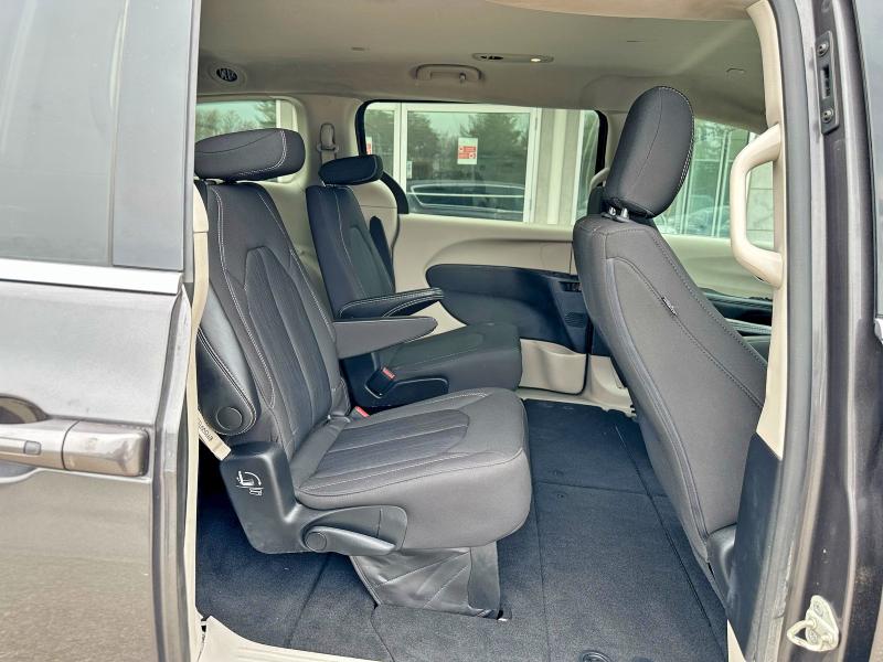2022 Chrysler Voyager მანქანა იყიდება აუქციონზე, vin: 2C4RC1CGXNR105042, აუქციონის ნომერი: 52889566