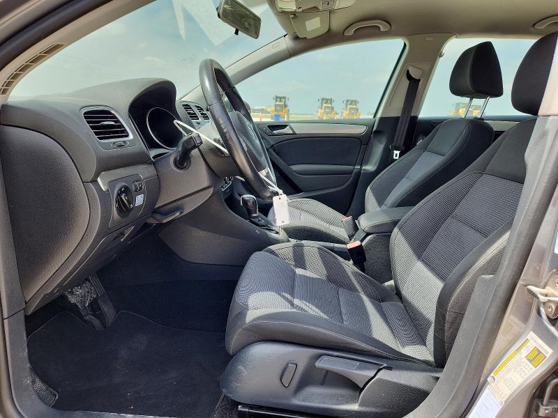 51681946 :رقم المزاد ، WVWDM7AJ2DW135697 vin ، 2013 Volkswagen Golf مزاد بيع