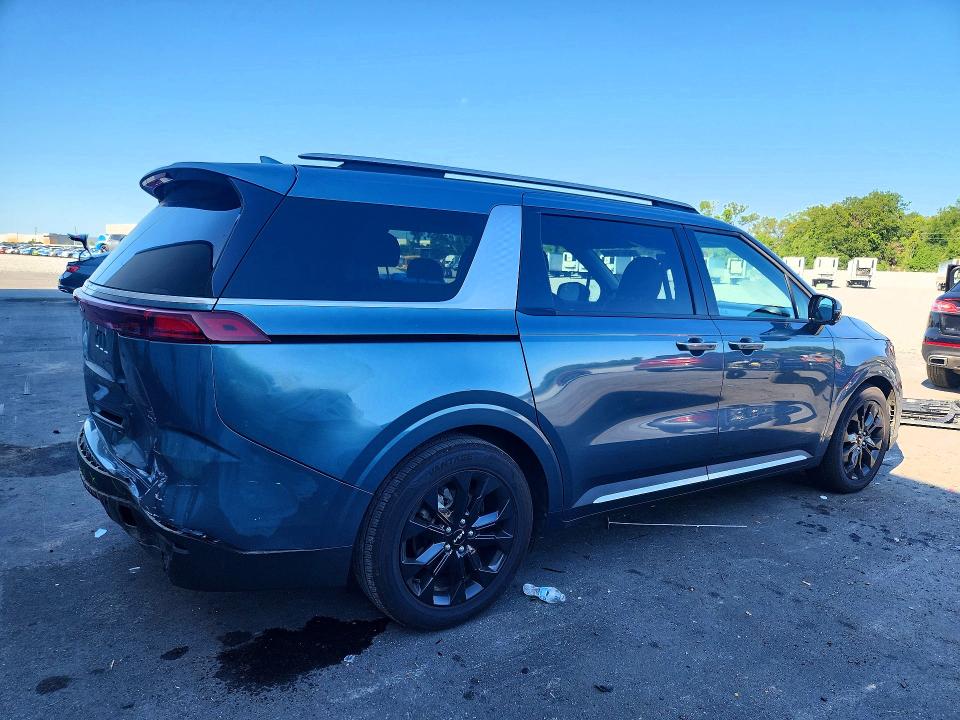 Продажа на аукционе авто 2023 Kia Carnival, vin: KNDNE5H38P6285993, номер лота: 52477556