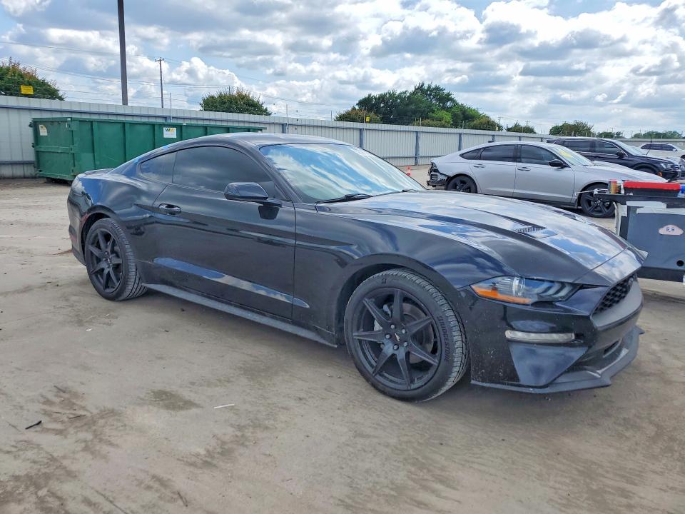 52597516 :رقم المزاد ، 1FA6P8TH6K5168176 vin ، 2019 Ford Mustang مزاد بيع