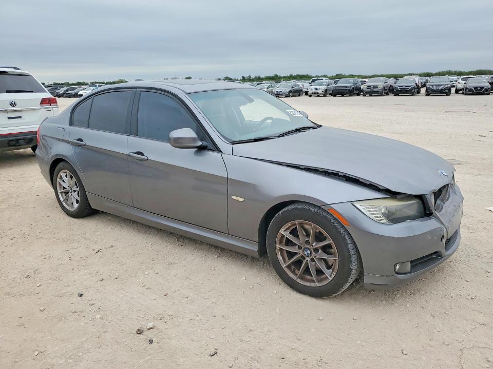 52836706 :رقم المزاد ، WBAPH7G59ANM48756 vin ، 2010 Bmw 328 مزاد بيع