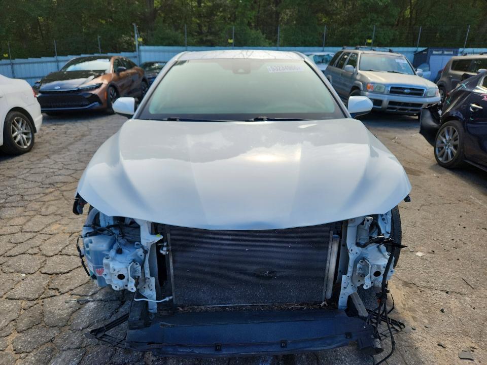 53234966 :رقم المزاد ، 4T1G11AK4MU477817 vin ، 2021 Toyota Camry مزاد بيع
