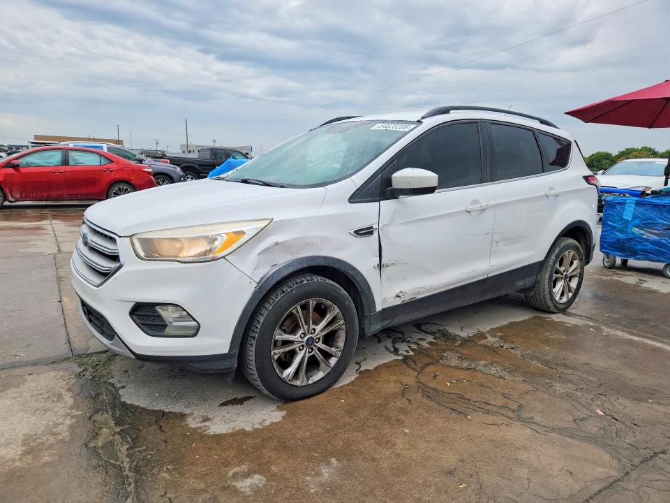 2018 Ford Escape მანქანა იყიდება აუქციონზე, vin: 1FMCU0GD6JUA58713, აუქციონის ნომერი: 54625206