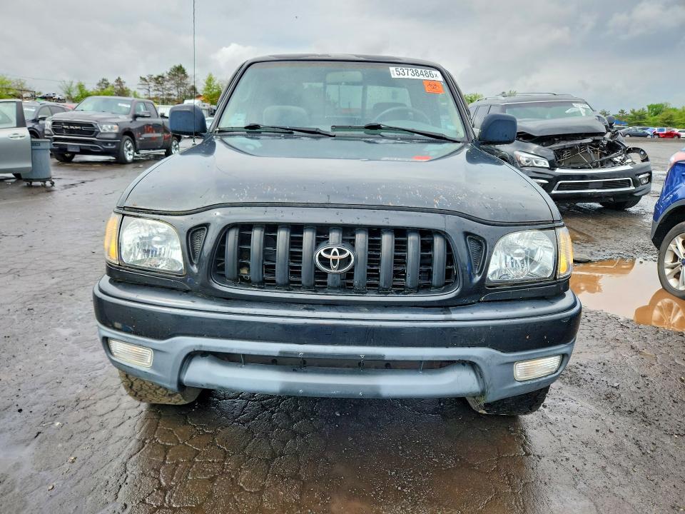 53738486 :رقم المزاد ، 5TEWN72N72Z065587 vin ، 2002 Toyota Tacoma مزاد بيع