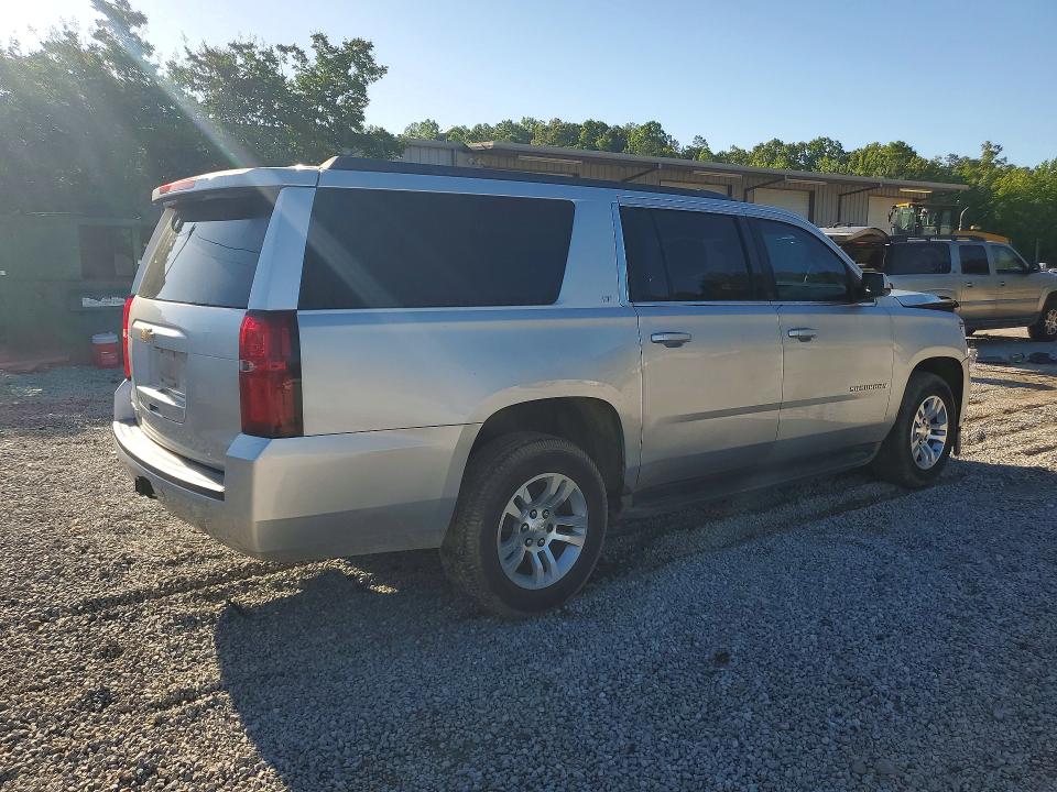 2015 Chevrolet Suburban მანქანა იყიდება აუქციონზე, vin: 1GNSCJKC4FR702430, აუქციონის ნომერი: 53051886