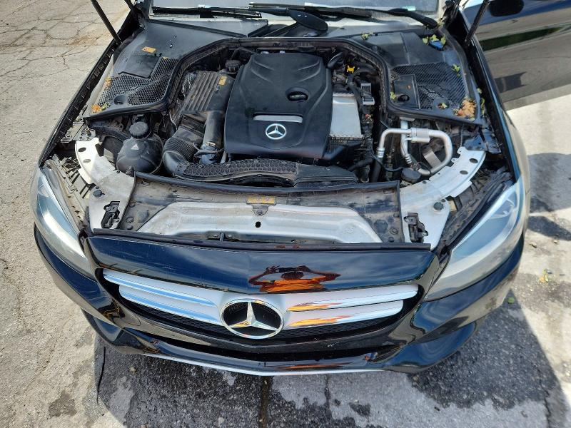 52927516 :رقم المزاد ، 55SWF4KB9GU165926 vin ، 2016 Mercedes-benz C مزاد بيع