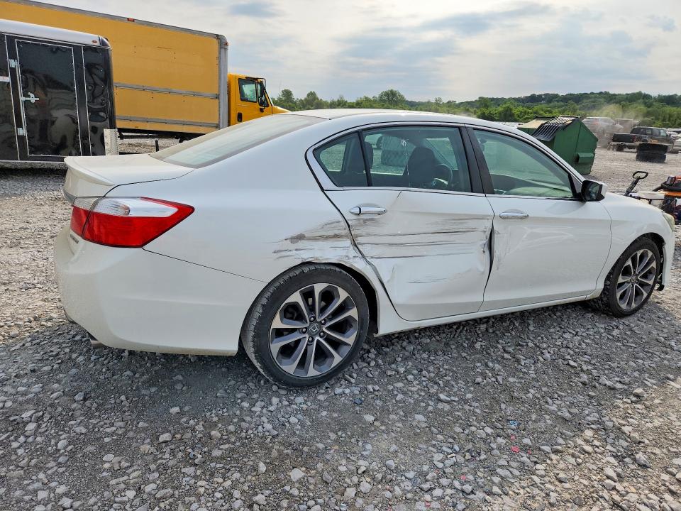 Auction sale of the 2015 Honda Accord, vin: 1HGCR2F59FA065158, lot number: 53776026