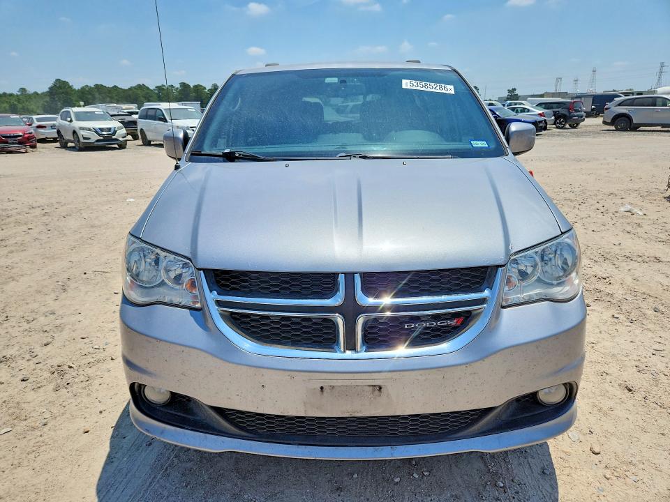 53585286 :رقم المزاد ، 2C4RDGCG8JR238473 vin ، 2018 Dodge Grand Caravan مزاد بيع