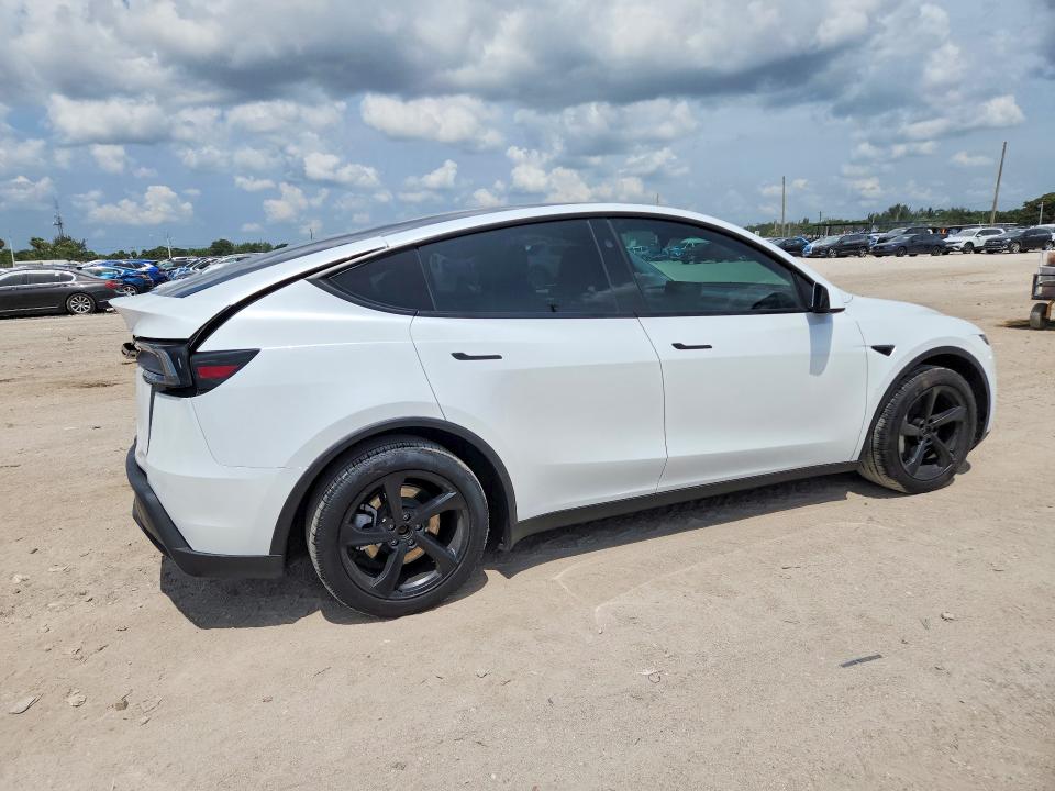 2026 Tesla Model Y მანქანა იყიდება აუქციონზე, vin: 7SAYGDED1TA417294, აუქციონის ნომერი: 51003666
