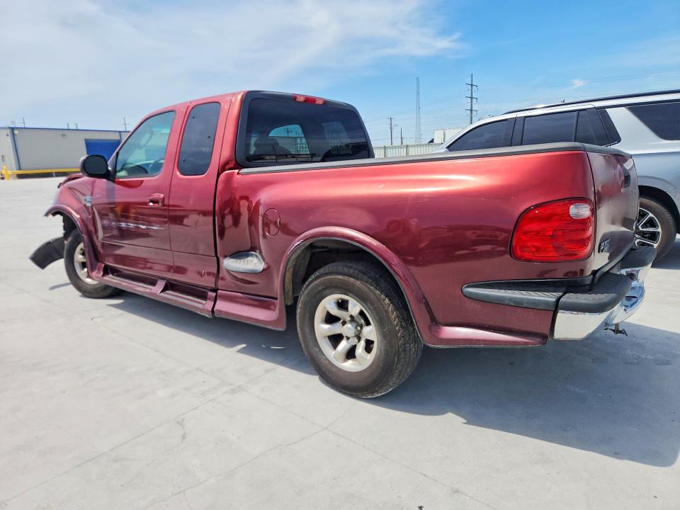 52421556 :رقم المزاد ، 1FTRX07W92KE05245 vin ، 2002 Ford F150 مزاد بيع
