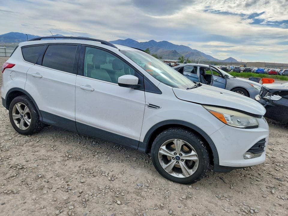 Продаж на аукціоні авто 2016 Ford Escape, vin: 1FMCU0GXXGUC11824, номер лоту: 52925766