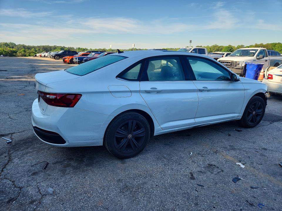 50772966 :رقم المزاد ، 3VW7M7BU3RM055870 vin ، 2024 Volkswagen Jetta مزاد بيع