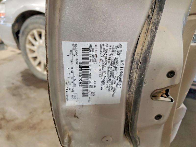 52330506 :رقم المزاد ، 1LNHM81V87Y638830 vin ، 2007 Lincoln Town Car مزاد بيع