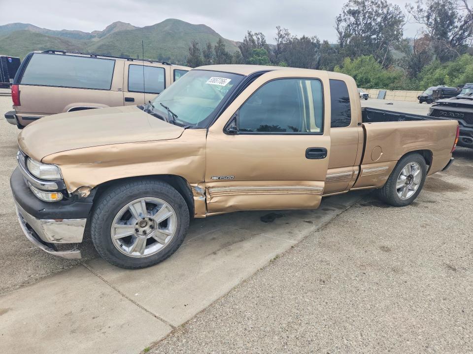 Продажа на аукционе авто 2001 Chevrolet Silverado, vin: 2GCEC19V411239266, номер лота: 53657766