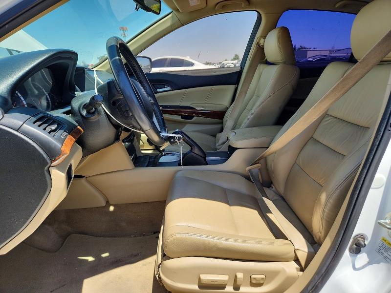 54023636 :رقم المزاد ، 1HGCP3F83CA018984 vin ، 2012 Honda Accord مزاد بيع