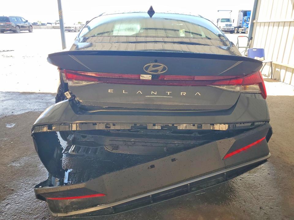 2026 Hyundai Elantra მანქანა იყიდება აუქციონზე, vin: KMHLM4DG3TU185444, აუქციონის ნომერი: 52694596