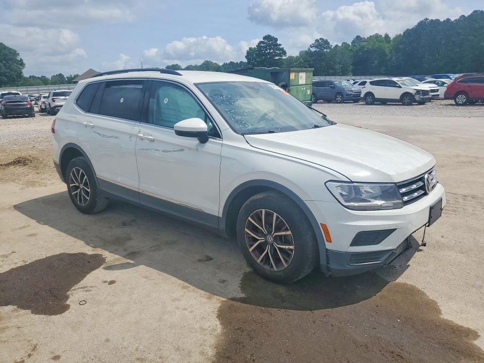 2020 Volkswagen Tiguan მანქანა იყიდება აუქციონზე, vin: 3VV3B7AX0LM080513, აუქციონის ნომერი: 54221796