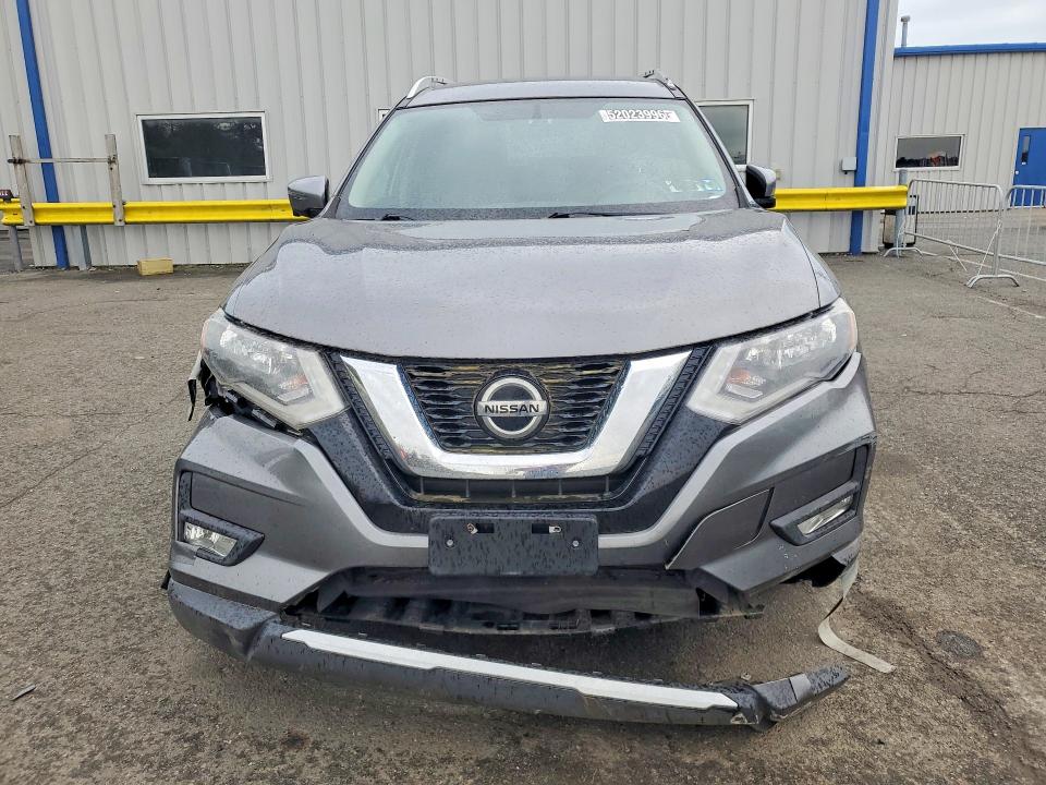 Продаж на аукціоні авто 2018 Nissan Rogue, vin: KNMAT2MVXJP518686, номер лоту: 52023996