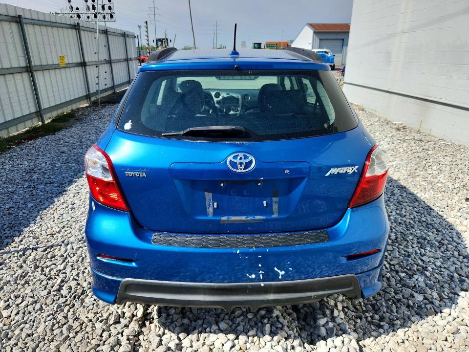 53327336 :رقم المزاد ، 2T1KU4EE4AC313567 vin ، 2010 Toyota Matrix مزاد بيع