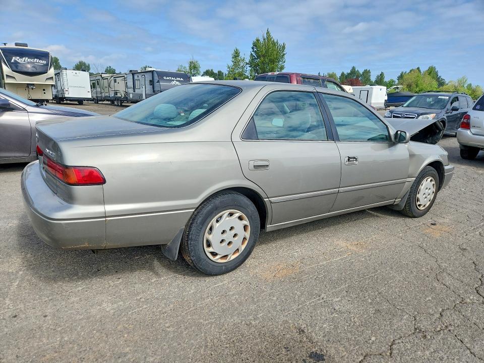 52492826 :رقم المزاد ، JT2BG22K3V0072065 vin ، 1997 Toyota Camry مزاد بيع