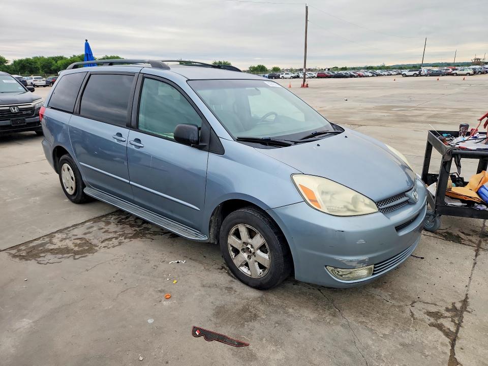 Продажа на аукционе авто 2004 Toyota Sienna, vin: 5TDZA23C84S121822, номер лота: 52242316