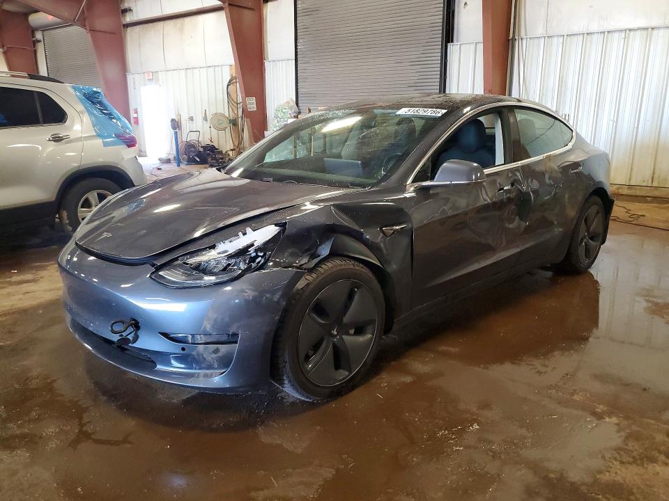 Продажа на аукционе авто 2019 Tesla Model 3, vin: 5YJ3E1EB1KF364673, номер лота: 51829786