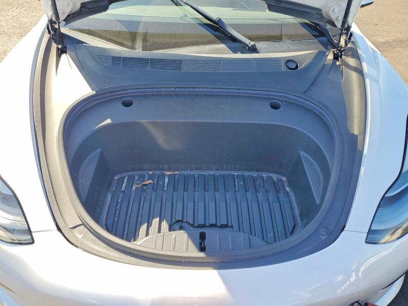 Продажа на аукционе авто 2021 Tesla Model 3, vin: 5YJ3E1EB9MF015487, номер лота: 52874646