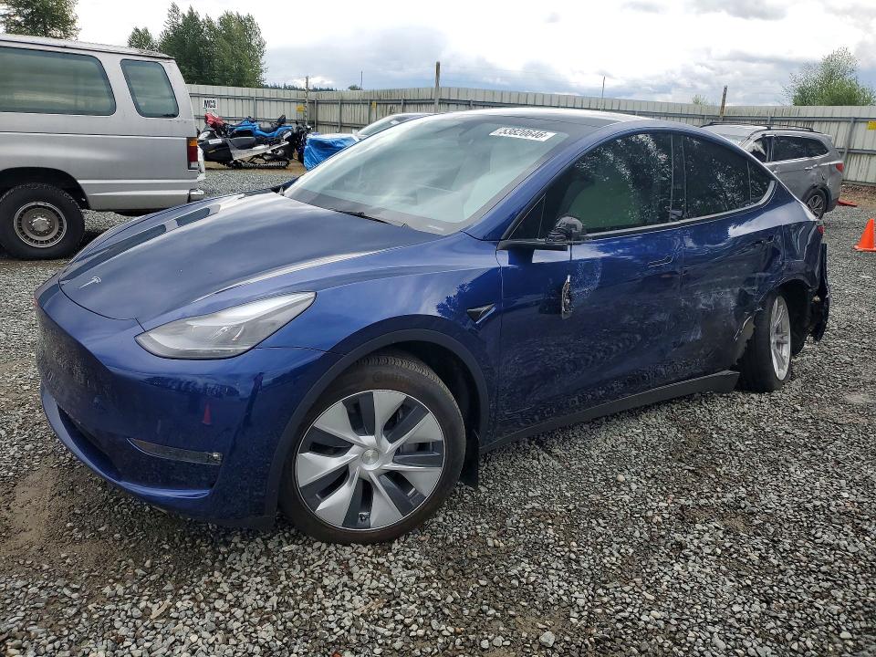 Продажа на аукционе авто 2024 Tesla Model Y, vin: 7SAYGDEE7RF064953, номер лота: 53820646