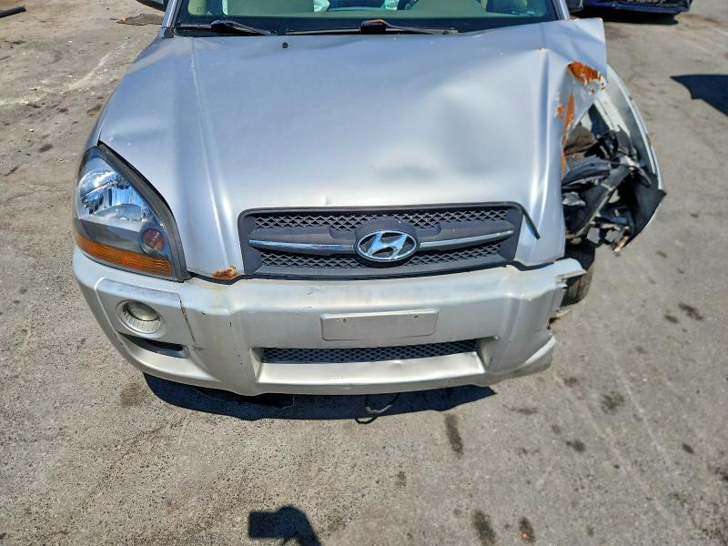 2006 Hyundai Tucson მანქანა იყიდება აუქციონზე, vin: KM8JN72D26U313417, აუქციონის ნომერი: 52378796