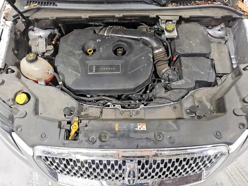 53882066 :رقم المزاد ، 5LMCJ2D97KUL44296 vin ، 2019 Lincoln Mkc مزاد بيع