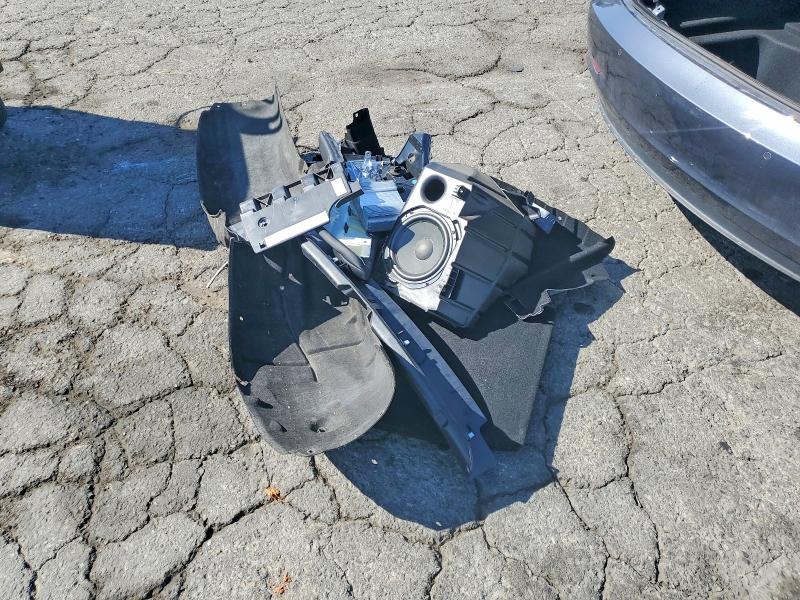 52435096 :رقم المزاد ، 5YJ3E1EB4NF298947 vin ، 2022 Tesla Model 3 مزاد بيع