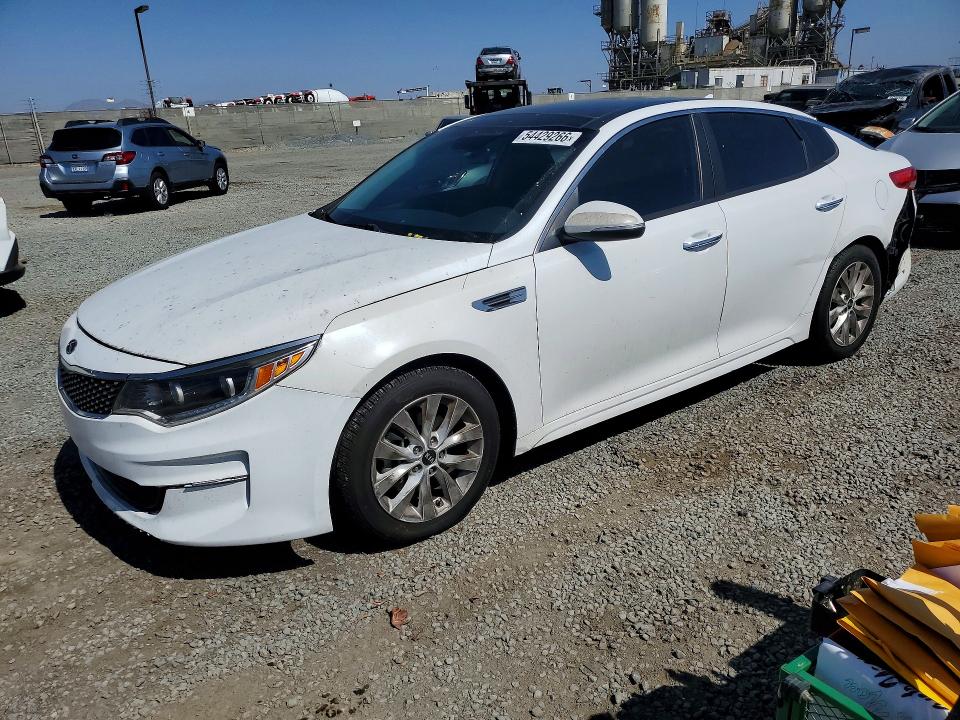 2016 Kia Optima მანქანა იყიდება აუქციონზე, vin: 5XXGU4L34GG106282, აუქციონის ნომერი: 54429266