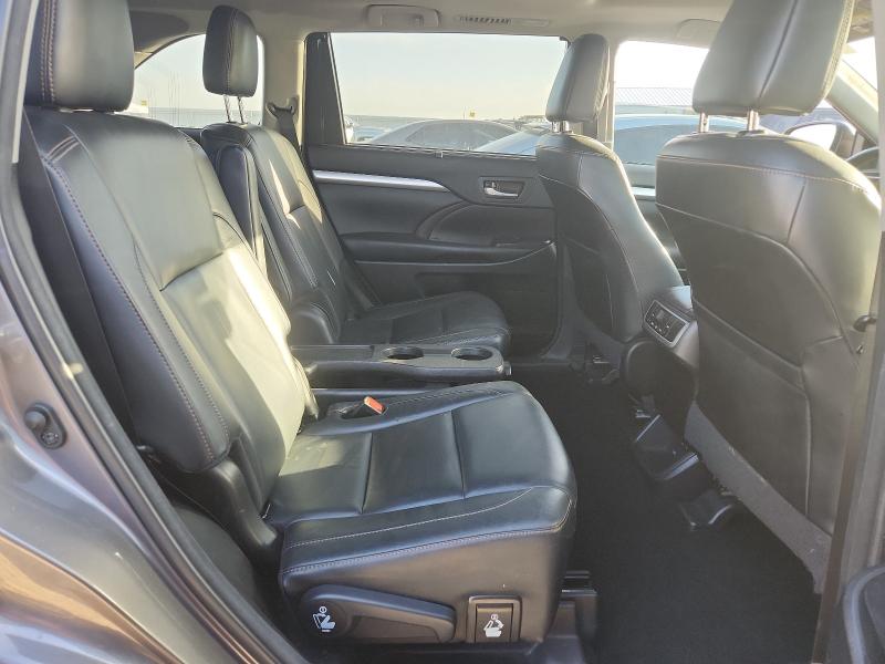 Aukcja sprzedaży 2017 Toyota Highlander, vin: 5TDKZRFH4HS218631, numer aukcji: 53325376