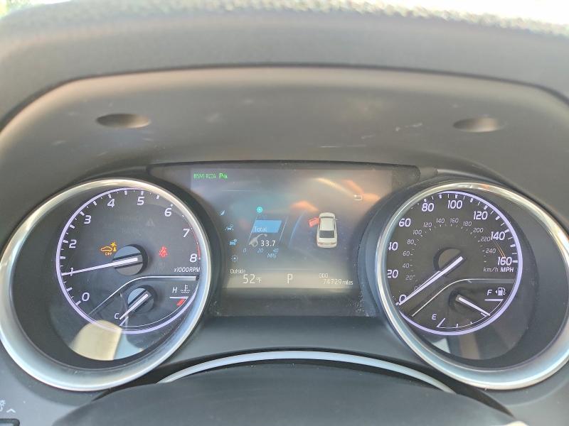 52297216 :رقم المزاد ، 4T1B11HK9JU062097 vin ، 2018 Toyota Camry مزاد بيع