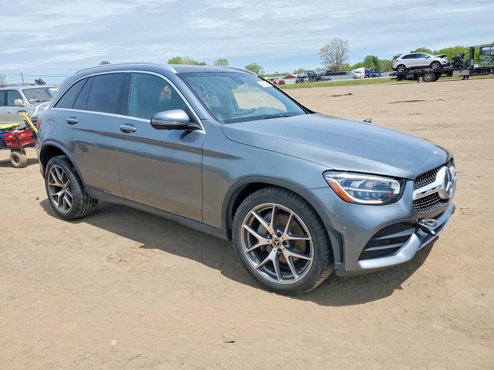 53617976 :رقم المزاد ، W1N0G8EB0MG011302 vin ، 2021 Mercedes-benz Glc مزاد بيع
