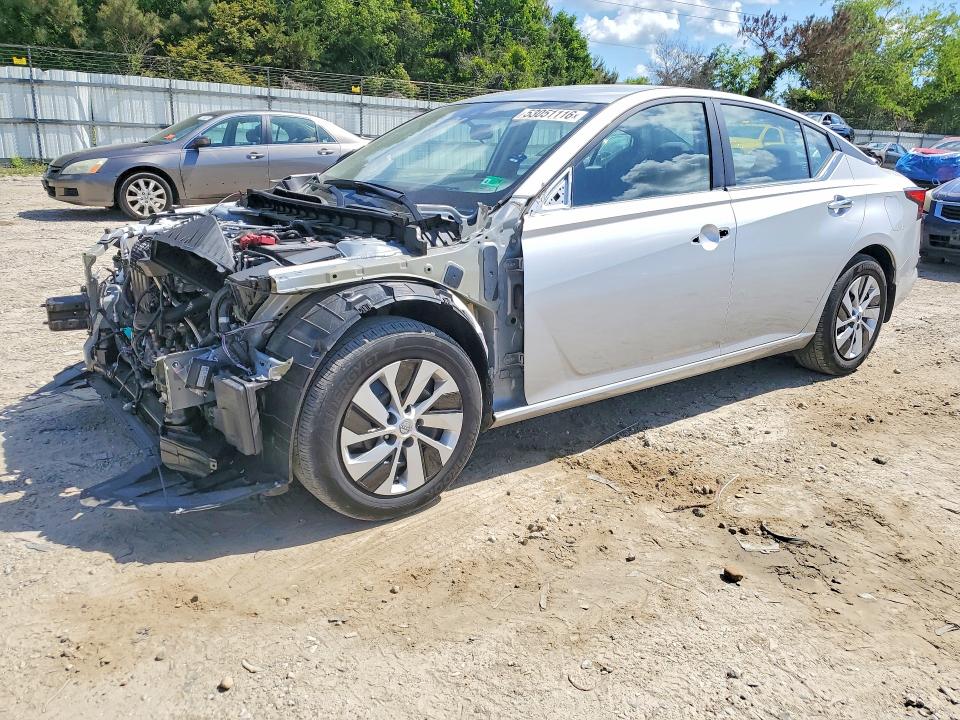 53051116 :رقم المزاد ، 1N4BL4BV5RN404109 vin ، 2024 Nissan Altima مزاد بيع