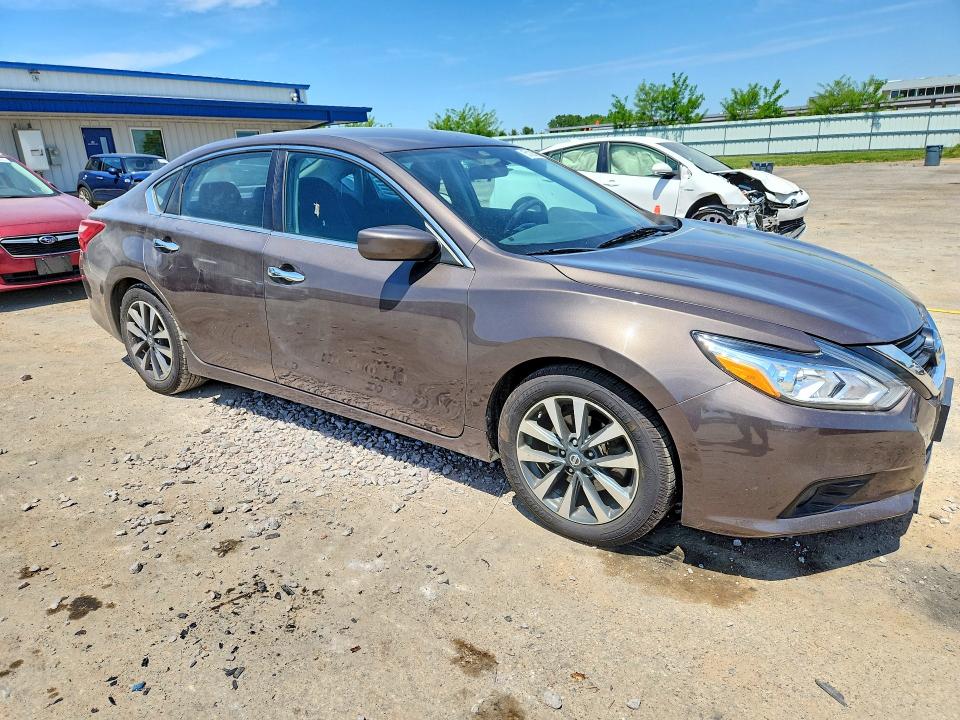 Продажа на аукционе авто 2017 Nissan Altima, vin: 1N4AL3AP9HC189191, номер лота: 55126516