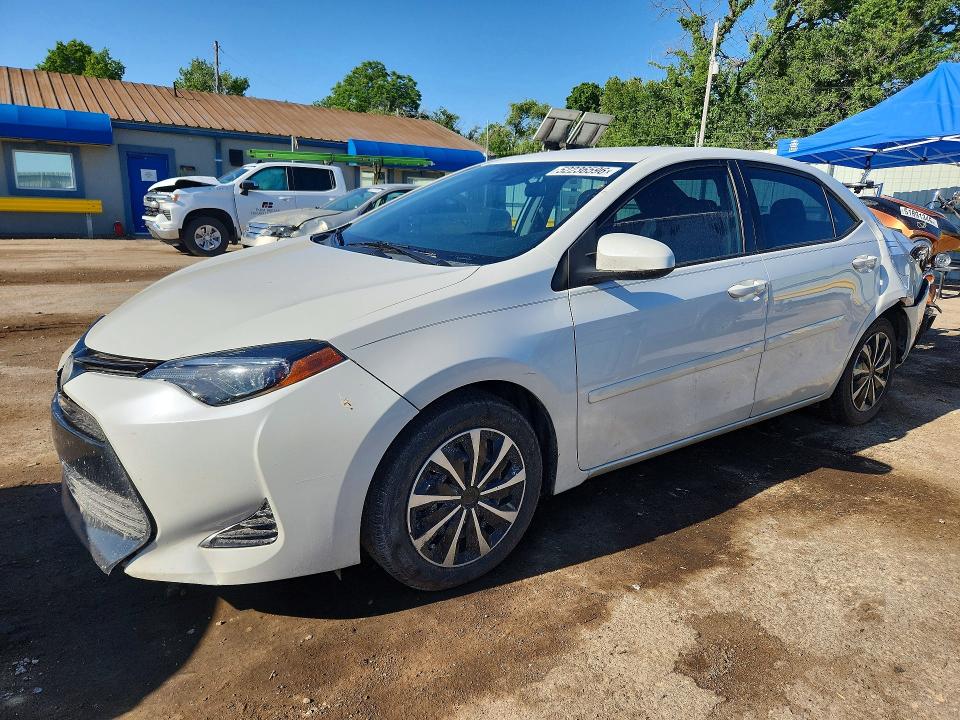 Auction sale of the 2018 Toyota Corolla, vin: 5YFBURHE6JP801184, lot number: 52236596