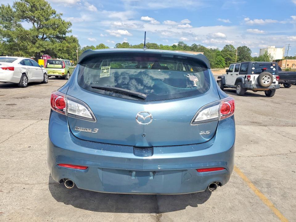 52264616 :رقم المزاد ، JM1BL1K56B1415318 vin ، 2011 Mazda 3 مزاد بيع