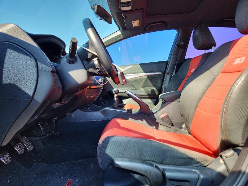 2015 Honda Civic მანქანა იყიდება აუქციონზე, vin: 2HGFB6E52FH701186, აუქციონის ნომერი: 53813826