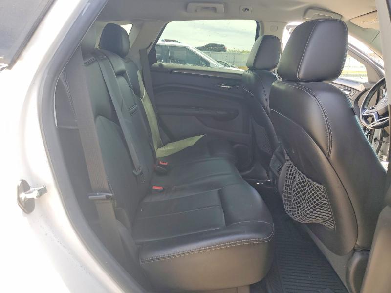 53622476 :رقم المزاد ، 3GYFNAE33FS550910 vin ، 2015 Cadillac Srx مزاد بيع