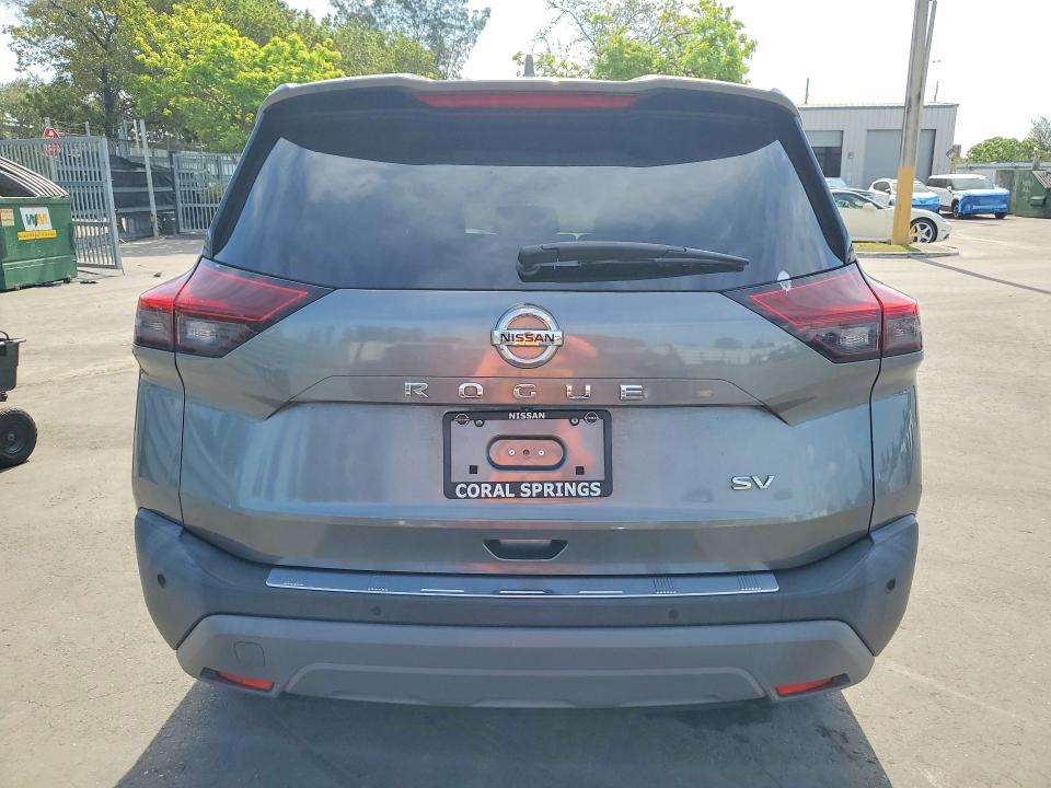 2021 Nissan Rogue მანქანა იყიდება აუქციონზე, vin: 5N1AT3BAXMC796923, აუქციონის ნომერი: 53121446
