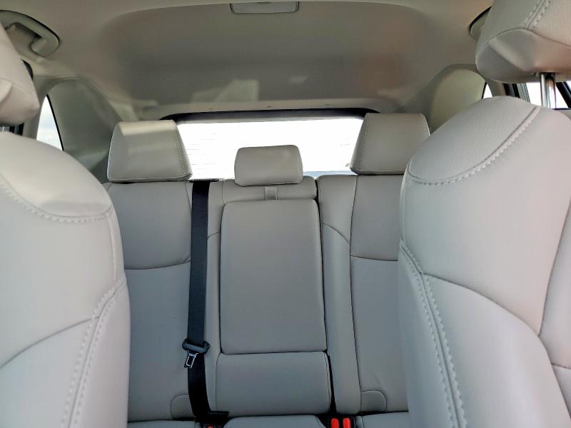53011606 :رقم المزاد ، 2T3W1RFV4NC206926 vin ، 2022 Toyota Rav4 مزاد بيع